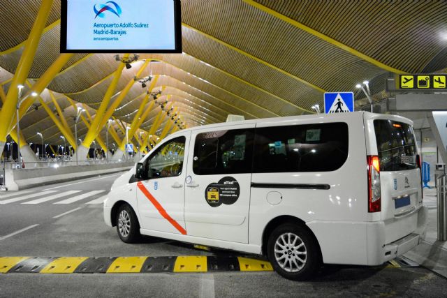 Orgullo español sobre ruedas: el Taxi 033 se impone frente a las plataformas globales - 1, Foto 1