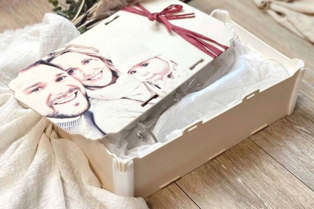 Innovación y sostenibilidad en e-commerce, Sincla presenta sus cajas de madera personalizadas - 1, Foto 1