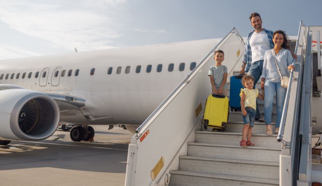 Más viajes, más cortos y controlando el presupuesto: así viajarán las familias, según Allianz Partners - 1, Foto 1