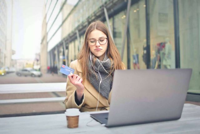 Tarjetas revolving; devuelven 5.000€ a una clienta de Kubo Legal - 1, Foto 1