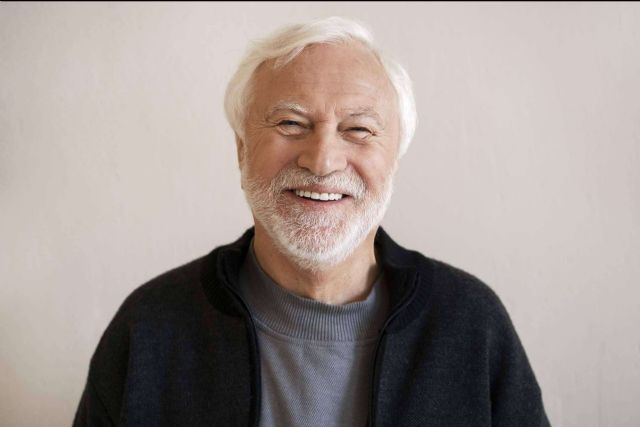 Recuperar la sonrisa en 24 horas es posible con implantes de carga inmediata - 1, Foto 1