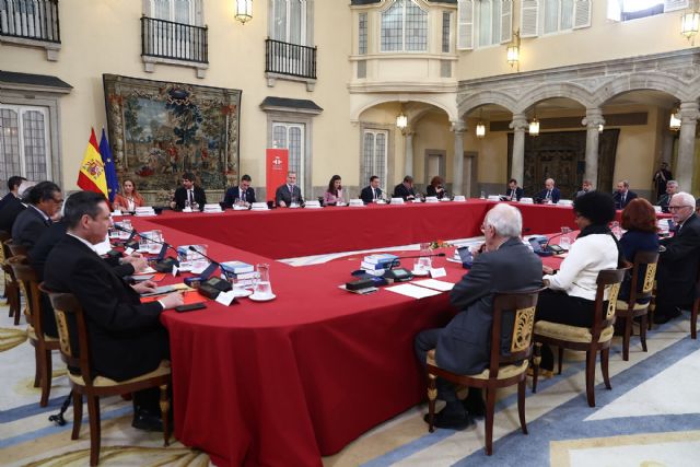 Pedro Sánchez participa en la reunión anual del Patronato del Instituto Cervantes, presidida por los Reyes - 1, Foto 1