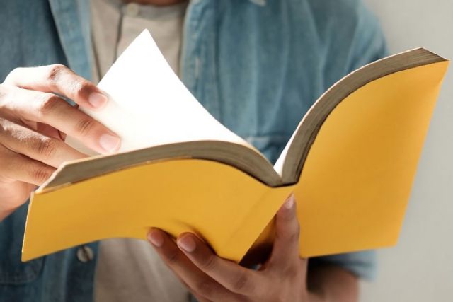 Cultura fomenta la lectura en Institutos de Secundaria y Escuelas de Arte con 400 encuentros con autores en centros de toda España - 1, Foto 1