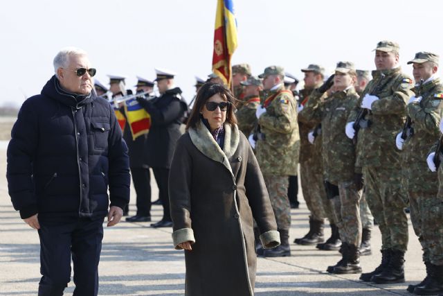 Robles: Si algo tiene el Ejército español es la capacidad de aprender de todas las misiones en las que participa - 1, Foto 1