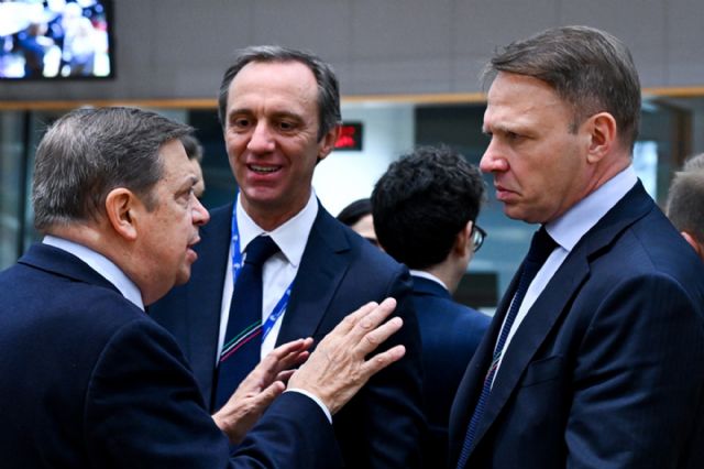 Luis Planas: España apoya la ´Visión´ de la Comisión Europea porque da respuesta a los retos inmediatos de la agricultura en la UE - 1, Foto 1