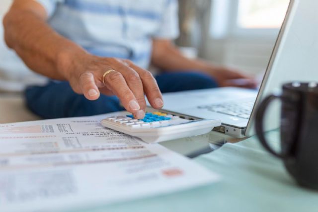 Redkom facilita la implementación de la factura electrónica para autónomos - 1, Foto 1