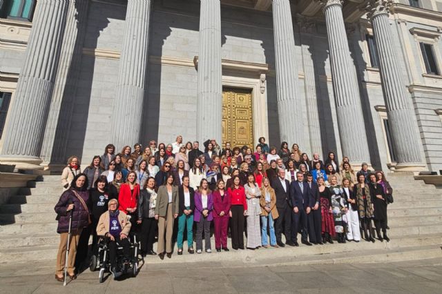 La ministra de Igualdad aplaude la renovación del Pacto de Estado contra la Violencia de Género - 1, Foto 1