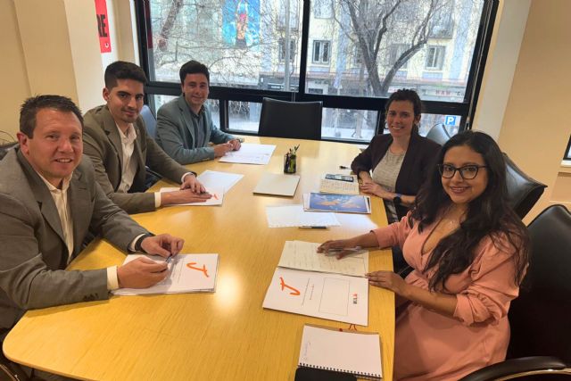 Reunión con la directora del INJUVE para impulsar financiación y programas juveniles - 1, Foto 1