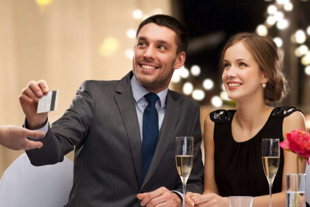 Cómo un simple gesto puede vaciar una tarjeta bancaria - 1, Foto 1