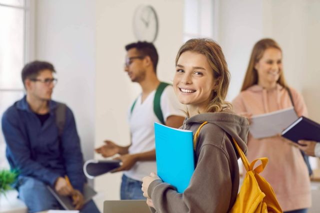 Especialización en finanzas empresariales con el Máster en Corporate Finance de IEAD - 1, Foto 1