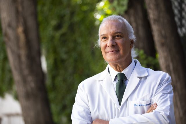 La beautiful people de Marbella vibra con los tratamientos de rejuvenecimiento biológico del Dr. de la Peña - 1, Foto 1