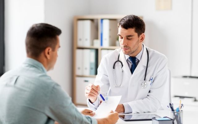 Doctor Santos, de The Test: Los hombres tienden a resignarse en la andropausia y sienten vergüenza ante la disfunción eréctil - 1, Foto 1