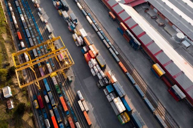 Easy Trans optimiza la logística internacional con soluciones personalizadas para el transporte de mercancías - 1, Foto 1