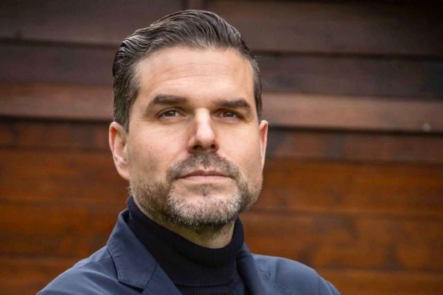 Estrategia y liderazgo flexible, el impacto del CEO por horas en los negocios - 1, Foto 1