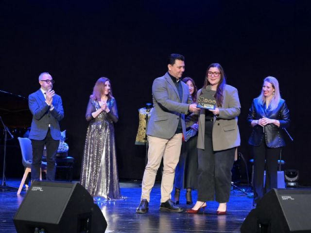 Entrega premio 8M en San Javier - 1, Foto 1