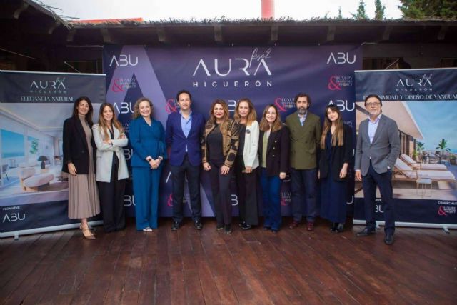 Luxury Properties & Project y Grupo Abu celebran la finalización de la estructura de Aura Higuerón Fase 2 - 1, Foto 1