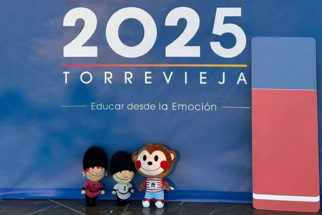 My English House presentó su metodología 100% inmersiva en el Congreso de Educación de Torrevieja - 1, Foto 1