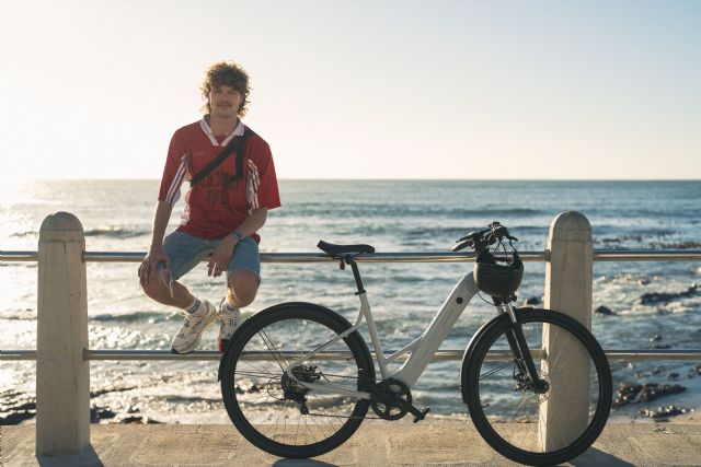 La manera más rápida y sostenible de cruzar la ciudad de punta a punta: las e-bikes de Decathlon - 1, Foto 1