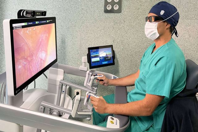 ROC Clinic, el servicio de urología más robotizado de España - 1, Foto 1