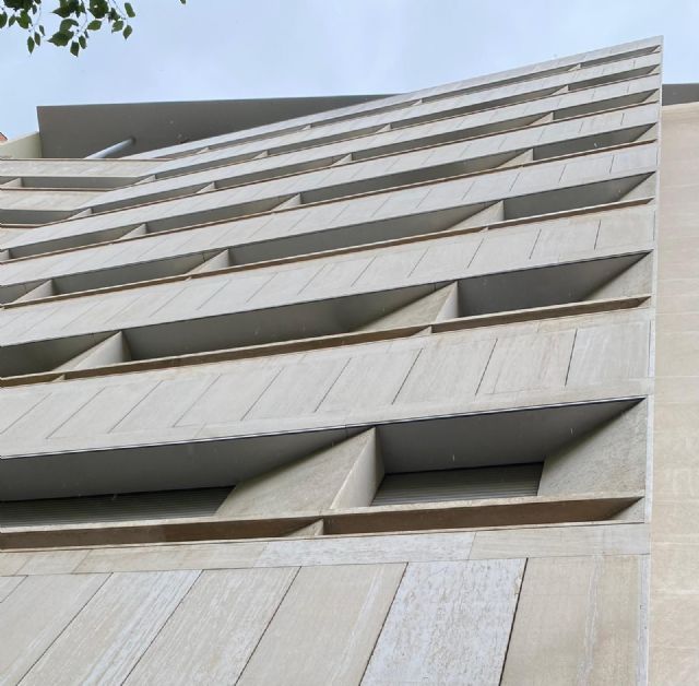 El edificio del Colegio de Aparejadores de Albacete, premio ´Permanencia Obra Nueva del COACM´ - 1, Foto 1