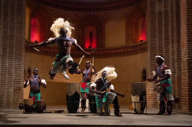 Los Ugandan Sticks y sus grandes tambores de Ruanda llegan a Asturias - 1, Foto 1