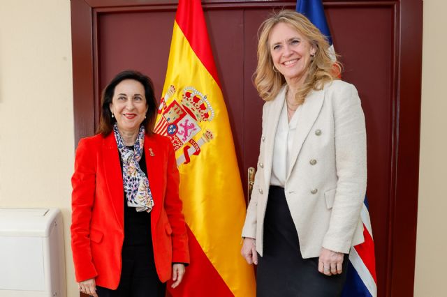 Robles mantiene una reunión con la ministra de Relaciones Exteriores y de Defensa de Islandia - 1, Foto 1