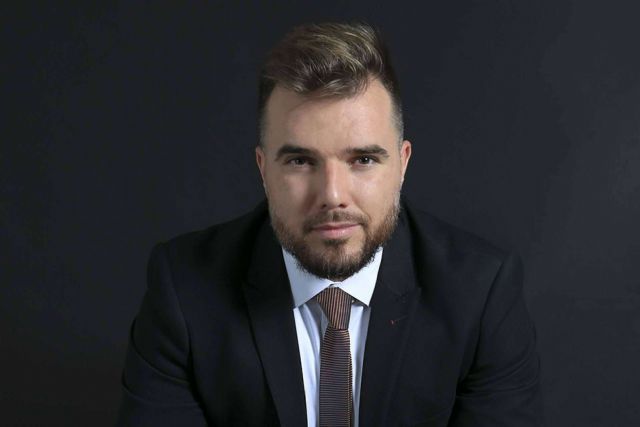 Saguar Real Estate presenta un exclusivo bajo con jardín en Punta Galea, Las Rozas de Madrid - 1, Foto 1