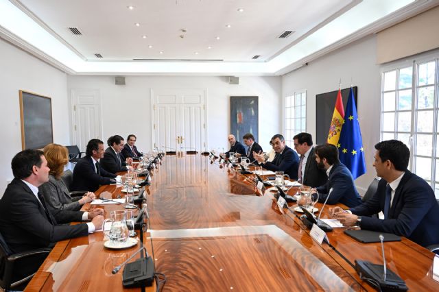El presidente del Gobierno se reúne con directivos del sector de la ciberseguridad española - 1, Foto 1