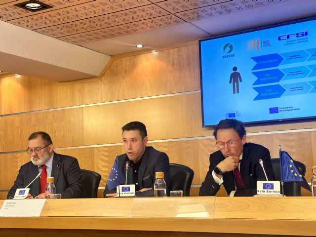 Aiudo reclama ayudas económicas a las familias en la contratación de empleados domésticos - 1, Foto 1