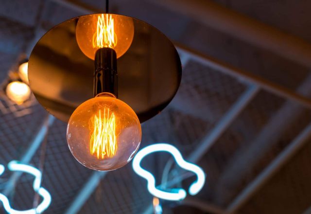 Estrategias para conseguir luz barata y reducir el consumo energético - 1, Foto 1