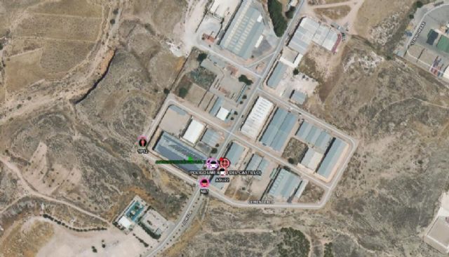 Incendio en una nave de estructuras metálicas en Jumilla - 1, Foto 1