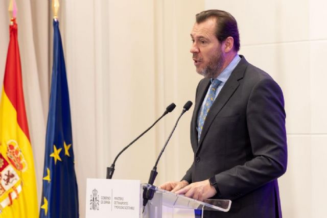 Puente defiende que el ferrocarril es un éxito de país y la piedra angular de un transporte eficiente y descarbonizado - 1, Foto 1