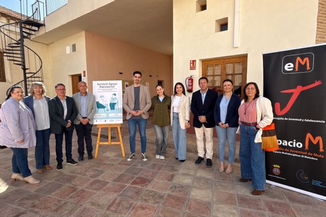 La directora general de Juventud visita Mula para presentar el nuevo servicio de apoyo psicosocial para jóvenes - 1, Foto 1