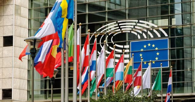 Los inversores estadounidenses apuestan fuerte por Europa: entradas récord en ETF europeos en 2025 - 1, Foto 1