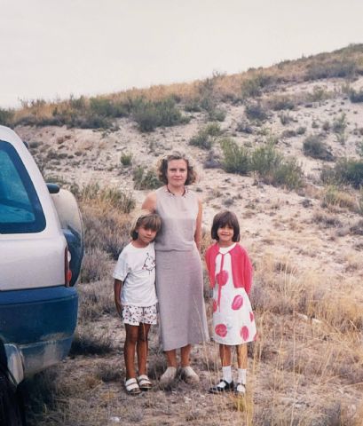 ´Els quatre pètals de la rosella´; un testimonio generacional sobre la memoria, el amor y la resiliencia - 1, Foto 1
