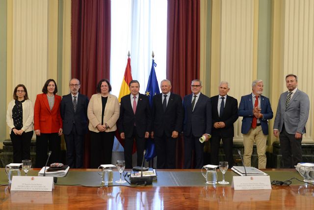 Planas subraya el compromiso del Gobierno con el sector cooperativo - 1, Foto 1