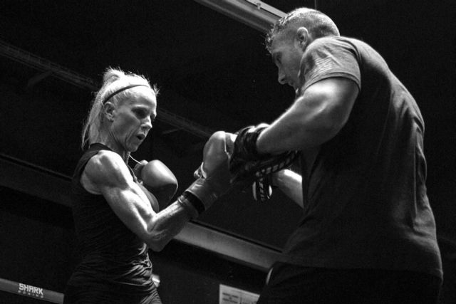 Entrena en Barcelona impulsa el boxeo y el crossfight con entrenamientos personalizados en Poblenou - 1, Foto 1
