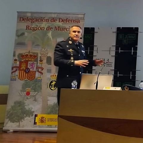 Los docentes de la CARM comprometidos con la Cultura de la Paz - 5