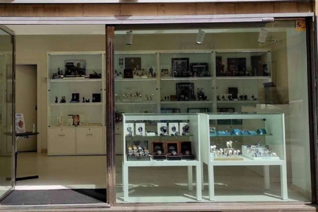 Diseño y conectividad elevan al reloj inteligente como regalo de referencia en Comuniones - 1, Foto 1