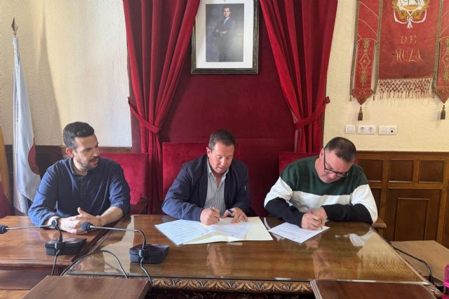 Mula renueva su convenio de colaboración con la Asociación de Tamboristas - 1, Foto 1