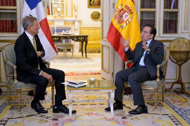 Albares se reúne con su homólogo dominicano para repasar las excelentes relaciones bilaterales - 1, Foto 1