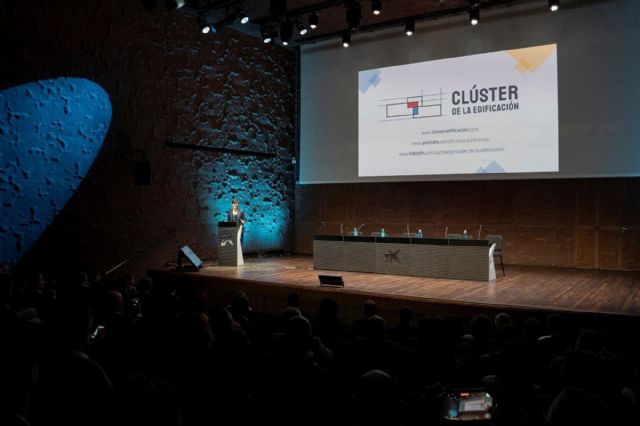 Isabel Rodríguez defiende que tan importante es hacer viviendas asequibles como que cuenten con los más altos estándares de calidad - 1, Foto 1