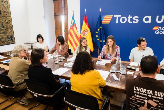 Sara Aagesen reitera a las víctimas de la DANA el apoyo y firme compromiso del Gobierno con la reconstrucción - 1, Foto 1