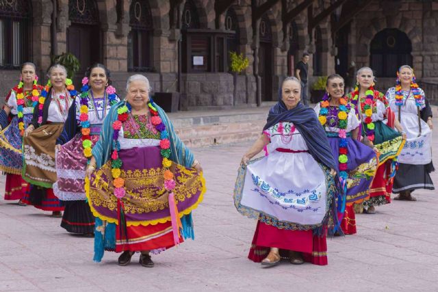 EL VIEJO DE LA DANZA - Bailar no tiene edad - 1, Foto 1