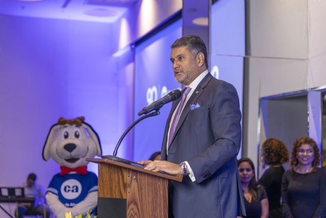 Reconocimientos internacionales consolidan la visión transformadora de Andrés Farrugia en Caja de Ahorros - 1, Foto 1