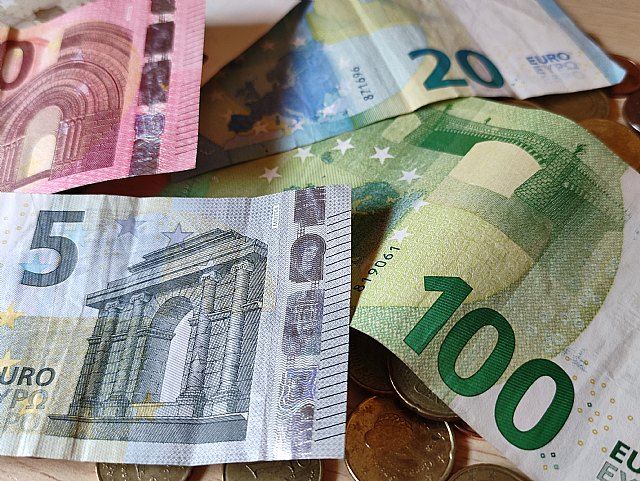 Upta exige a la agencia tributaria un mayor control sobre las transacciones entre particulares en plataformas de venta de segunda mano - 1, Foto 1