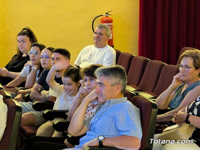 Dolores Lario presenta 