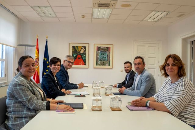 Vivienda y el Gobierno de Asturias colaborarán para multiplicar los recursos destinados a vivienda en el Principado - 1, Foto 1