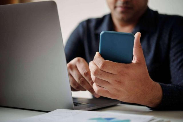 La gestión de flotas Android transforma su conectividad con Applivery eSIM (¡Adiós a la SIM física!) - 1, Foto 1