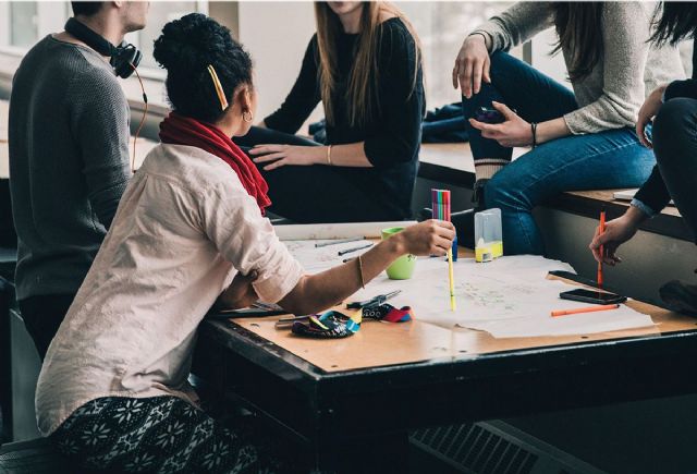 El Gobierno ofrecerá una vía rápida a los estudiantes extranjeros bloqueados por las políticas de EEUU para continuar sus estudios en España - 1, Foto 1